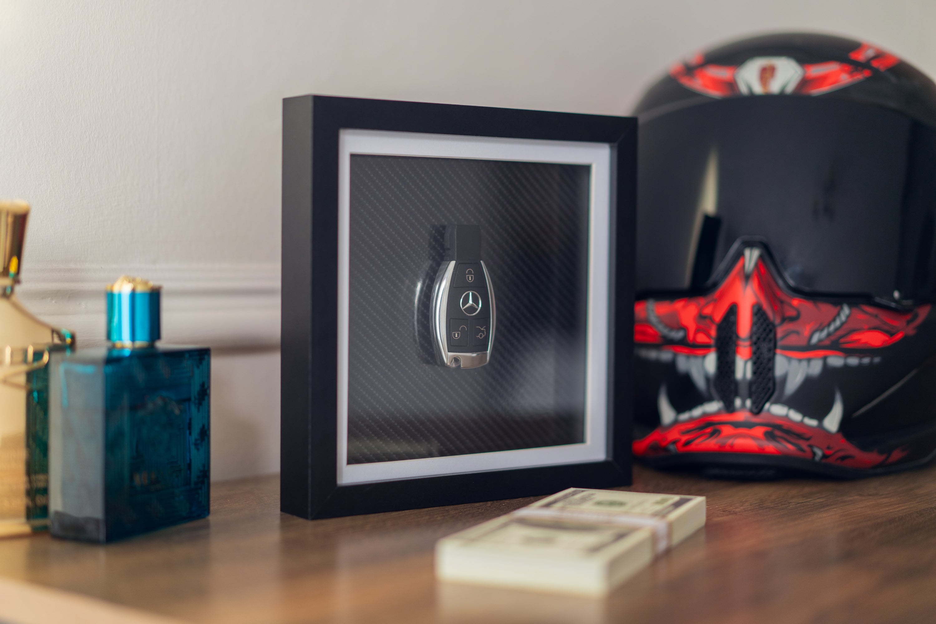 'Carbon Luxury' - Mercedes (Slim Frame) Carta Verde