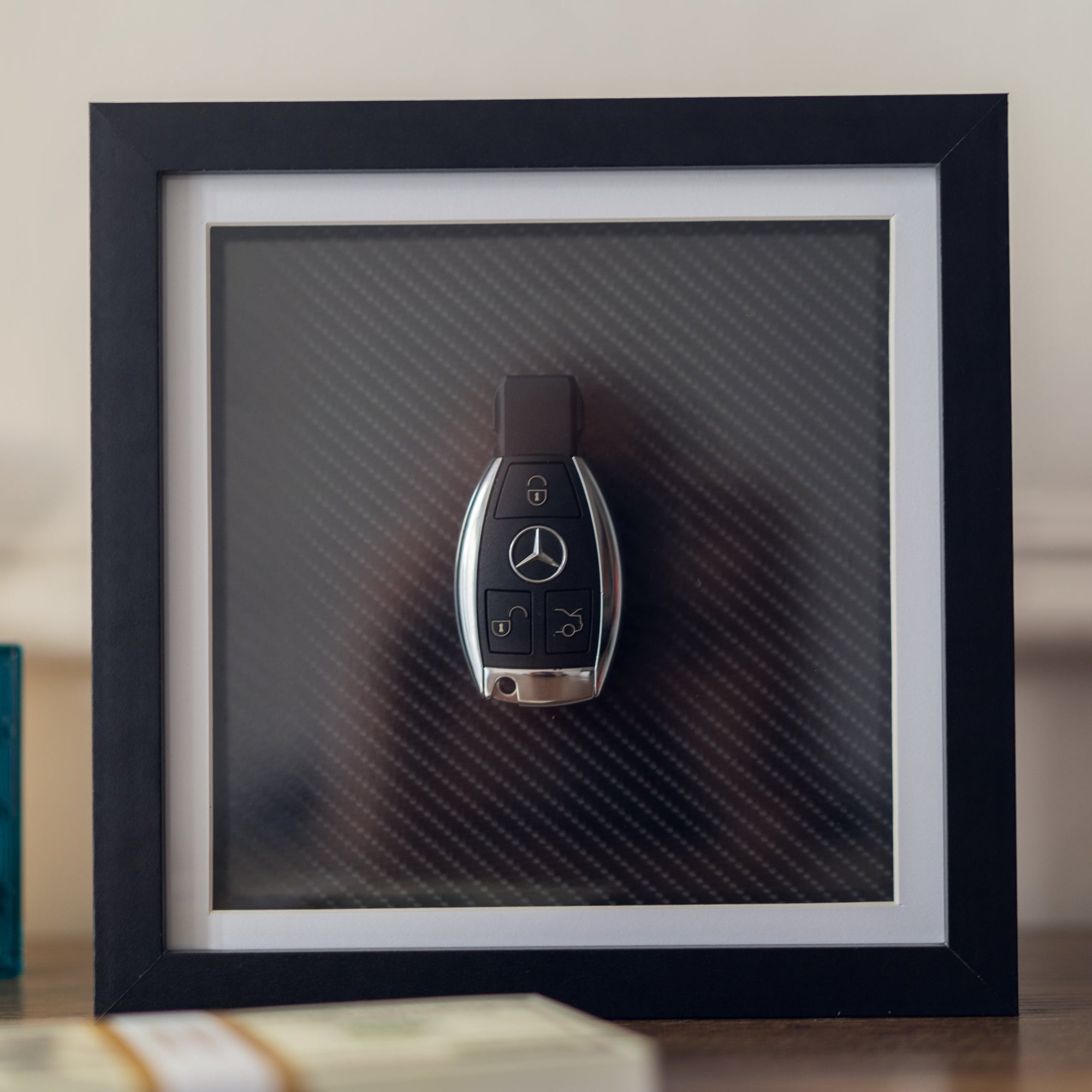 'Carbon Luxury' - Mercedes (Slim Frame) Carta Verde