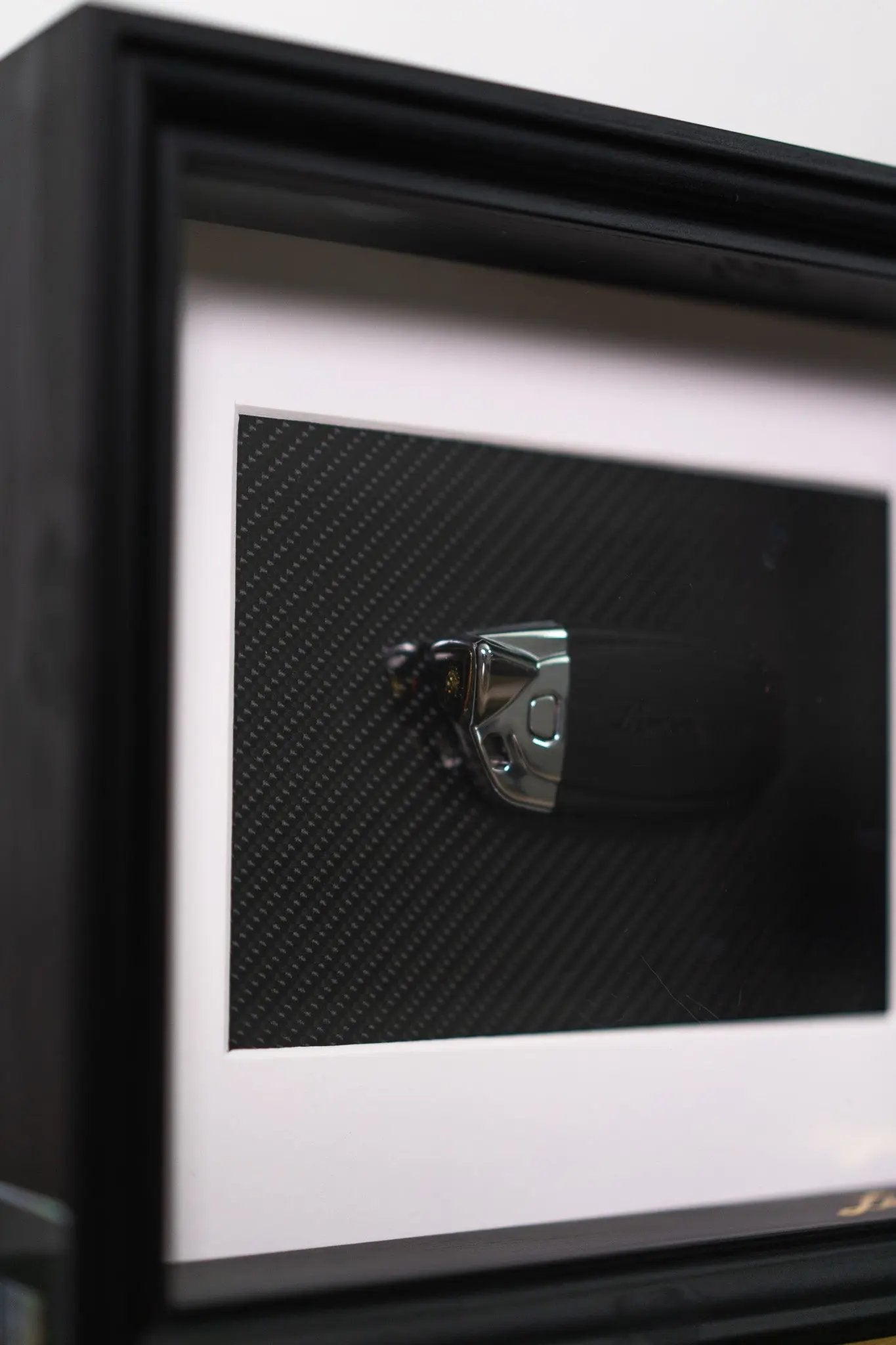 'Carbon Luxury' - Lamborghini Carta Verde