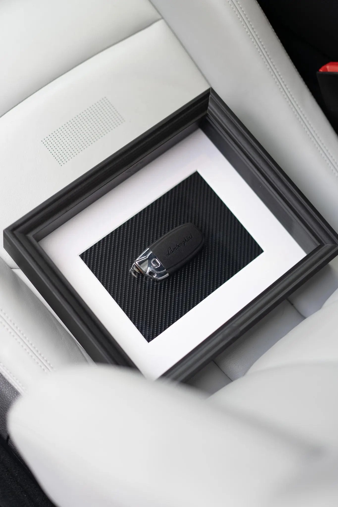 'Carbon Luxury' - Lamborghini Carta Verde