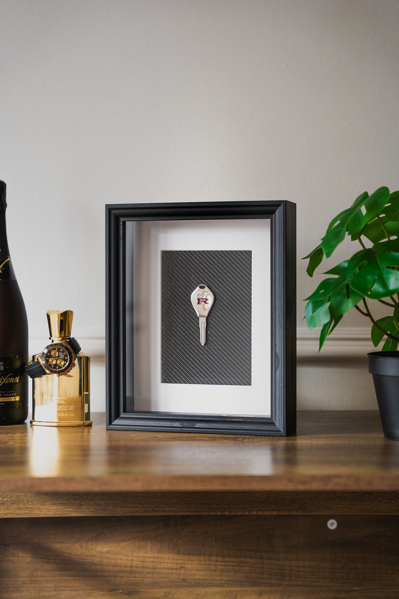 'Carbon Luxury' - Nissan GTR Carta Verde