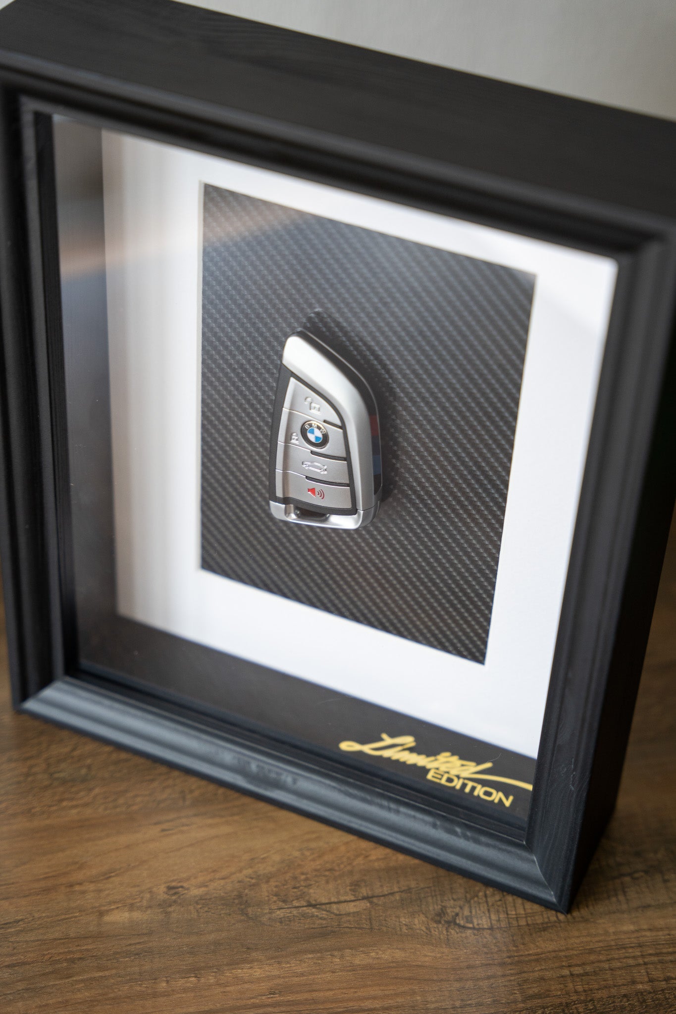 'Carbon Luxury' - BMW Carta Verde