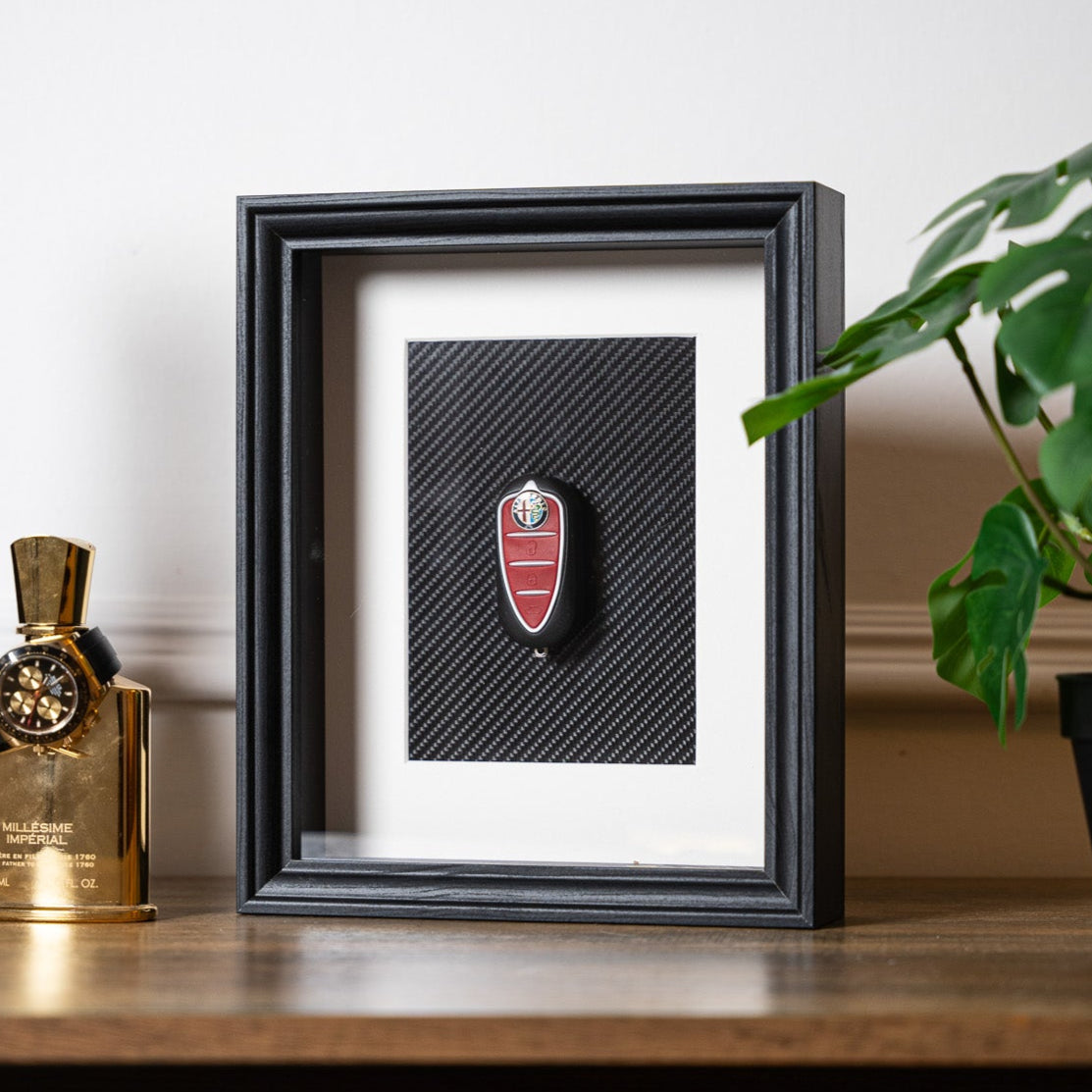 'Carbon Luxury' - Alfa Romeo Carta Verde