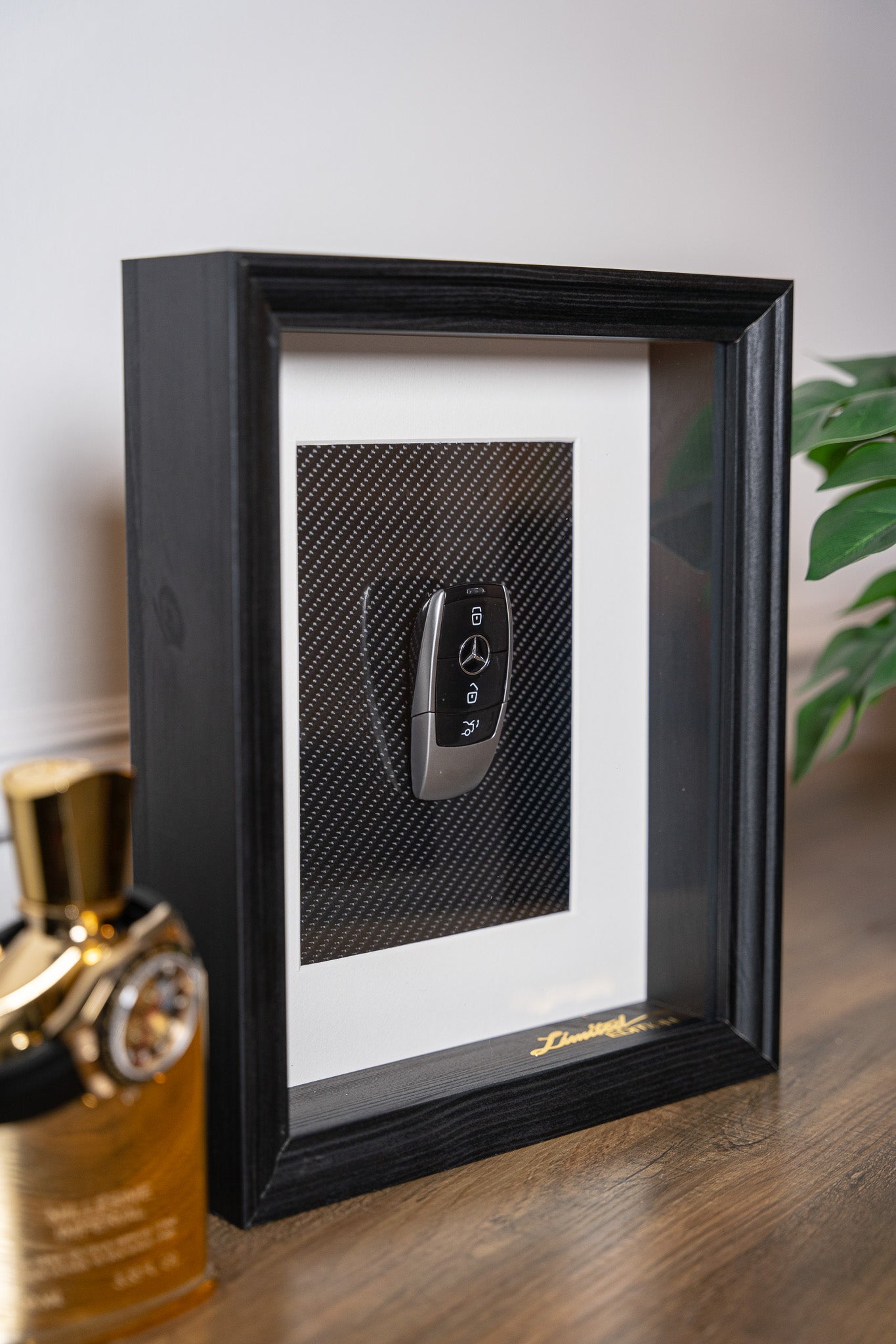 'Carbon Luxury' - Mercedes (NEW) Carta Verde