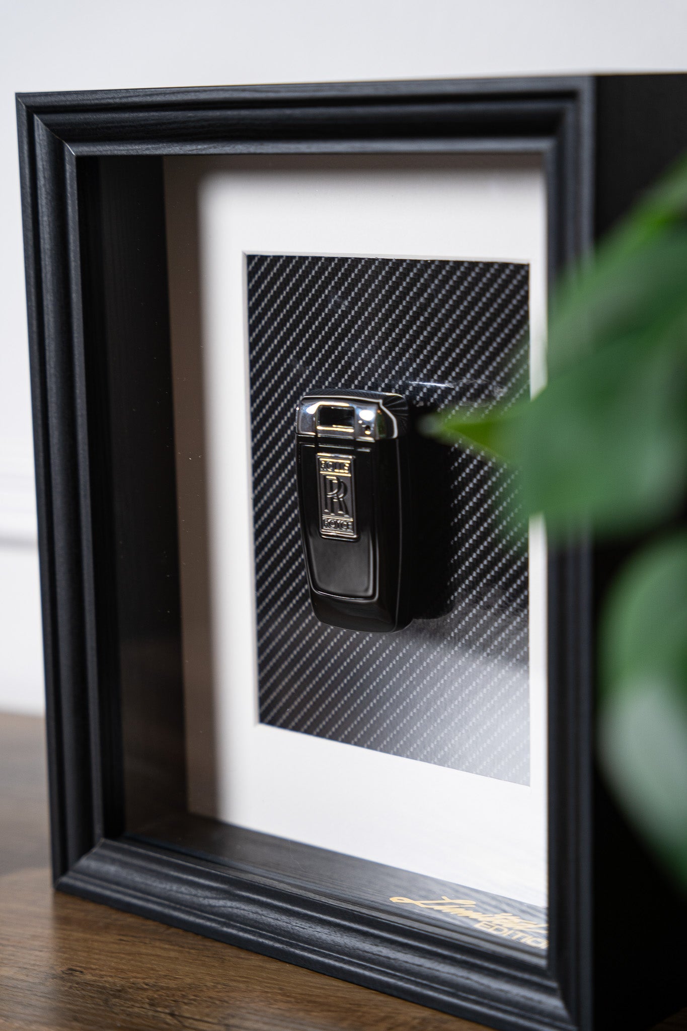 'Carbon Luxury' - Rolls Royce Carta Verde