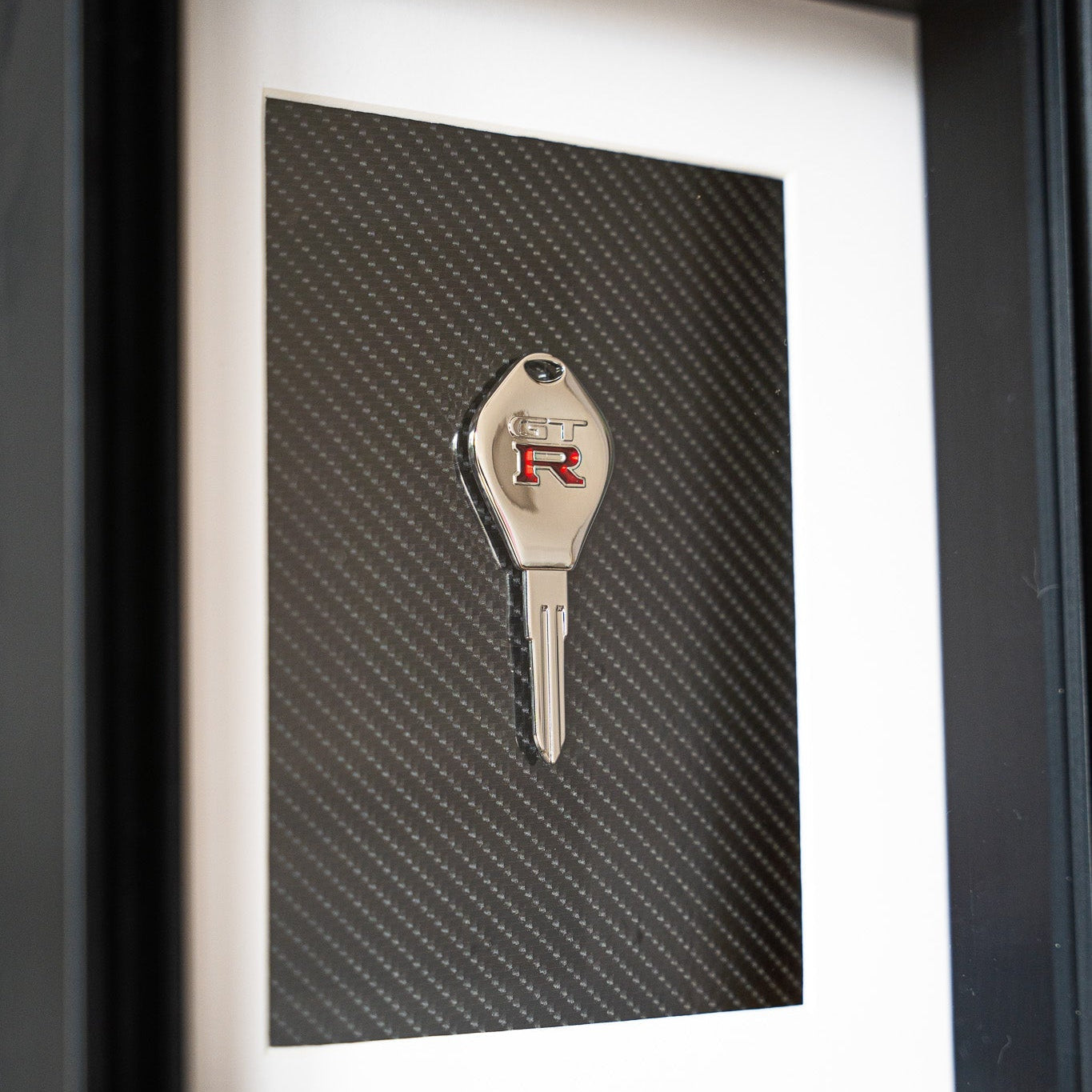 'Carbon Luxury' - Nissan GTR Carta Verde