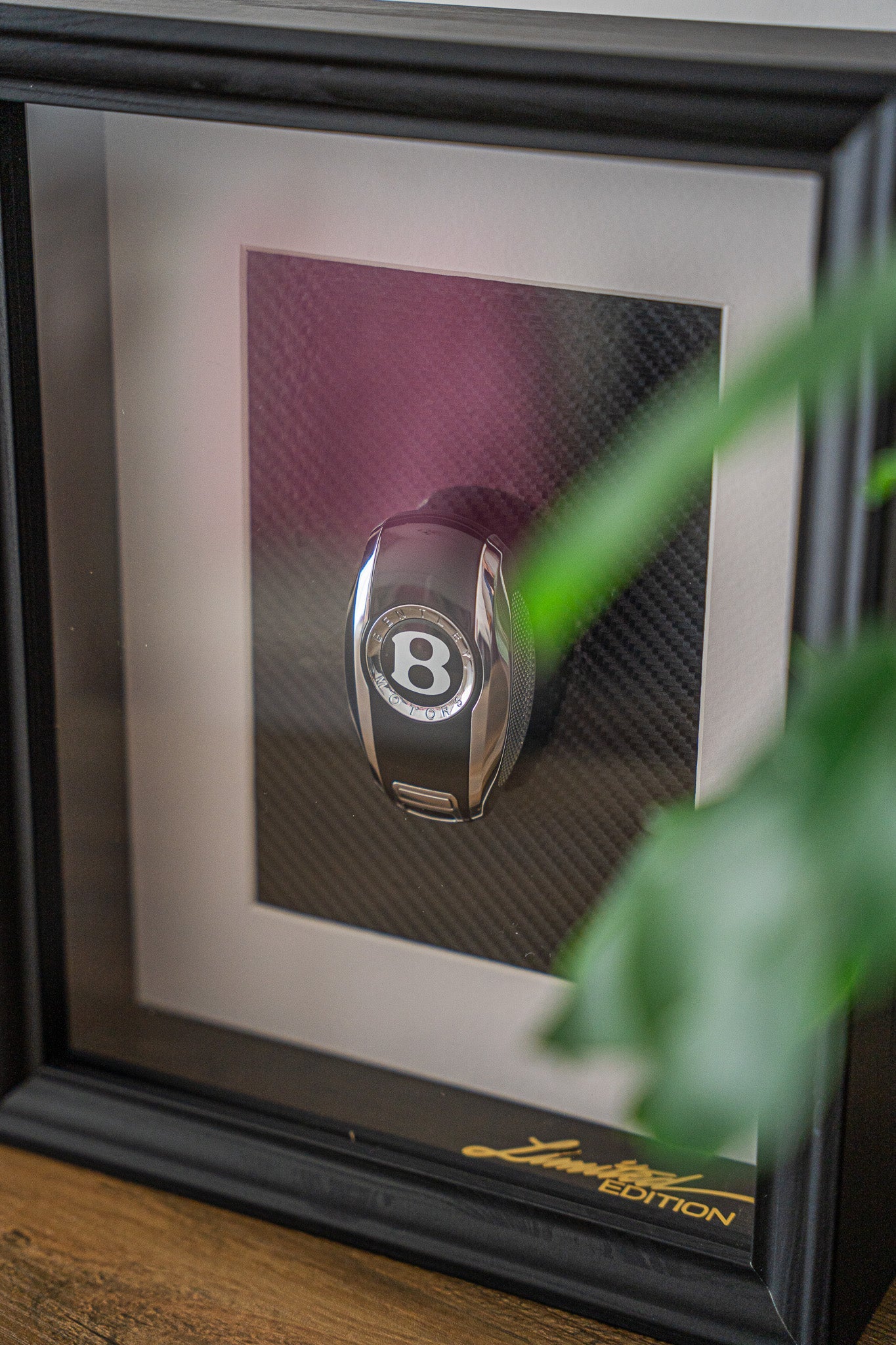 'Carbon Luxury' - Bentley (NEW) Carta Verde