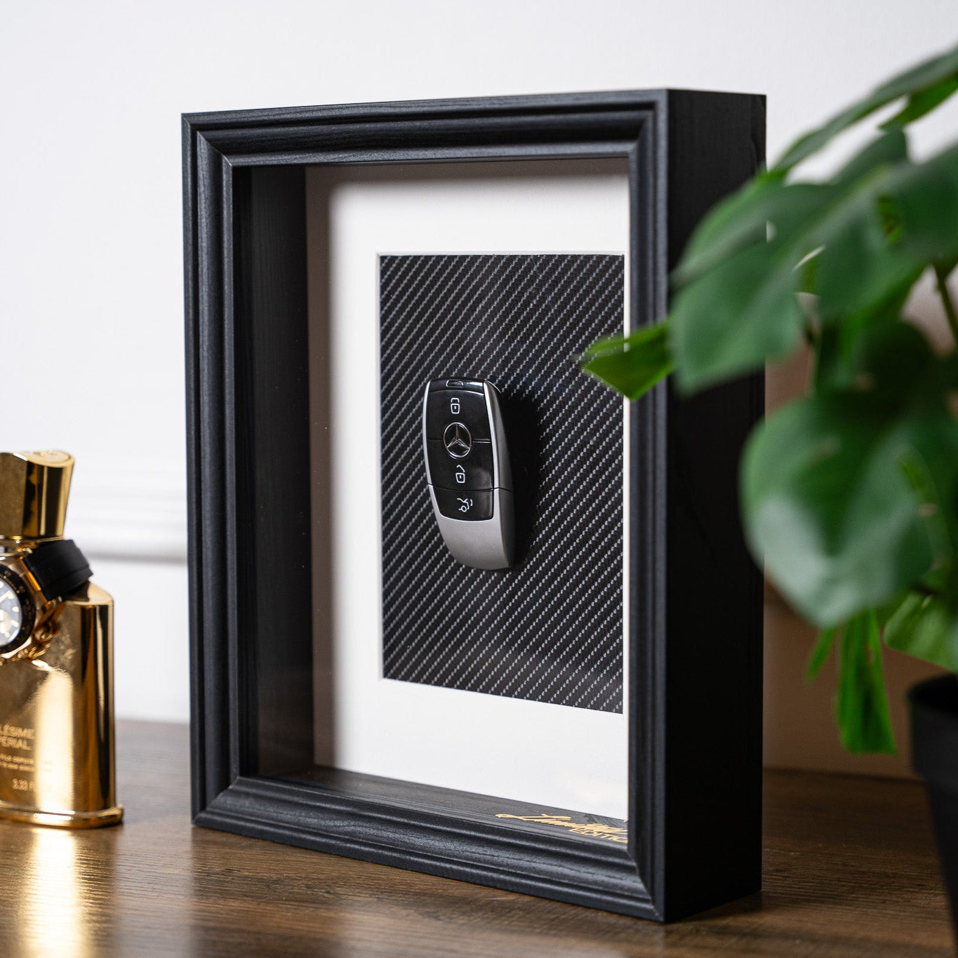 'Carbon Luxury' - Mercedes (NEW) Carta Verde