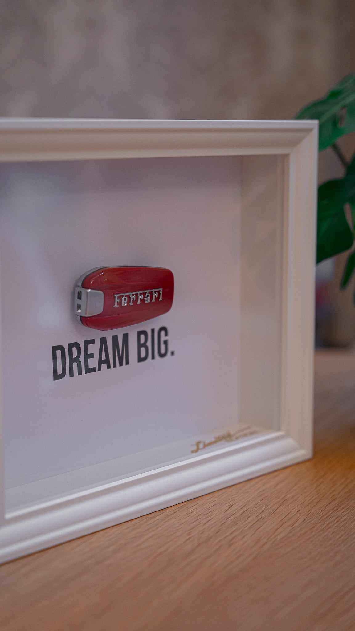 'DREAM BIG.' ✦
